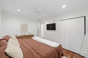 209 E 65th St, Savannah, GA 31405 - Photo 22