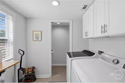 209 E 65th Street, Savannah, GA 31405 - Photo 32