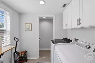 209 E 65th St, Savannah, GA 31405 - Photo 32