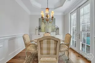 404 E Mc Donough St, Savannah, GA 31401 - Photo 16