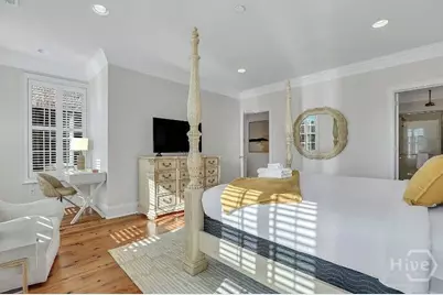404 E McDonough Street, Savannah, GA 31401 - Photo 30