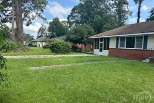 2374 Pinetree Rd, Savannah, GA 31404 - Photo 2