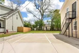 1514 Augusta Ave, Savannah, GA 31415 - Photo 4