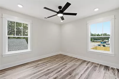 312 Dennis Street, Savannah, GA 31406 - Photo 28