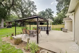 18 Buckmeadow Cir, Brunswick, GA 31525 - Photo 2