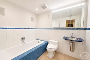 122 W Broughton St, Savannah, GA 31401 - Photo 10