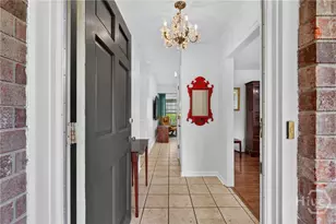 701 Woodridge Dr, Savannah, GA 31410 - Photo 6
