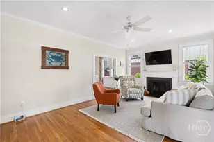 315 E 54th St, Savannah, GA 31405 - Photo 8