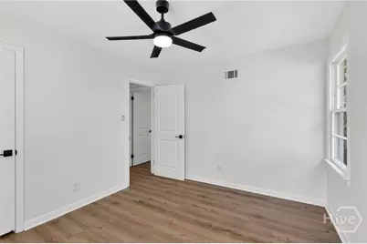 325 Bunting Drive, Savannah, GA 31404 - Photo 14