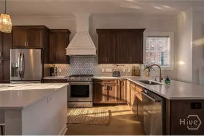 441 Port Street, Savannah, GA 31401 - Photo 8