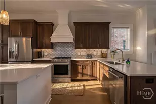 441 Port St, Savannah, GA 31401 - Photo 8