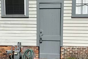 506 E York St, Savannah, GA 31401 - Photo 24
