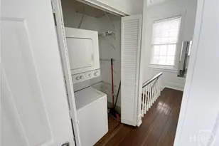 506 E York St, Savannah, GA 31401 - Photo 12