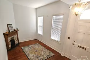 506 E York St, Savannah, GA 31401 - Photo 2