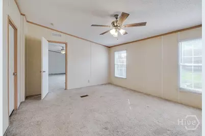 437 Burkhalter Circle, Claxton, GA 30417 - Photo 10