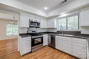 14 Hemingway Dr, Savannah, GA 31411 - Photo 12