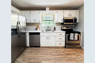 205 Pamela Drive, Allenhurst, GA 31301 - Photo 6
