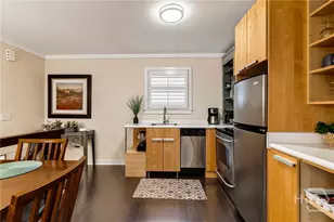 525 E Broughton St, Savannah, GA 31401 - Photo 44