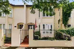 525 E Broughton St, Savannah, GA 31401 - Photo 2