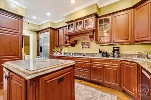 525 E Broughton St, Savannah, GA 31401 - Photo 10