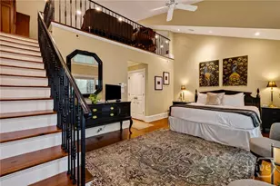 525 E Broughton St, Savannah, GA 31401 - Photo 24