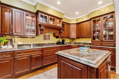 525 E Broughton Street, Savannah, GA 31401 - Photo 12