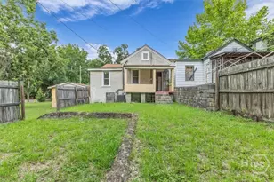 1023 W 37th St, Savannah, GA 31415 - Photo 20