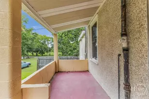 1023 W 37th St, Savannah, GA 31415 - Photo 18