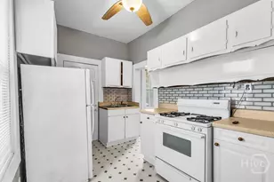 1023 W 37th St, Savannah, GA 31415 - Photo 14