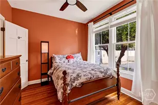 105 W 31st St, Savannah, GA 31401 - Photo 12