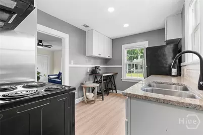 2141 New York Avenue, Savannah, GA 31404 - Photo 10