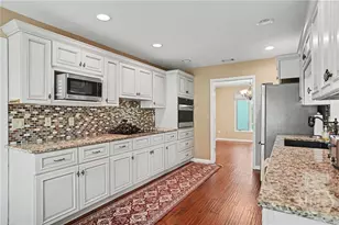 4 Hathaway Ln, Savannah, GA 31411 - Photo 16