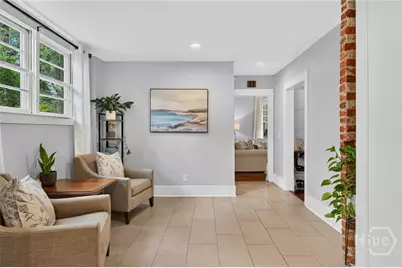 745 E 41st Street, Savannah, GA 31401 - Photo 20