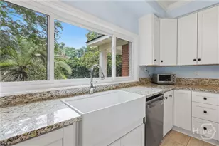 8818 Whitefield Ave, Savannah, GA 31406 - Photo 12