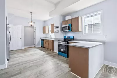 1137 E Gwinnett Street, Savannah, GA 31404 - Photo 8