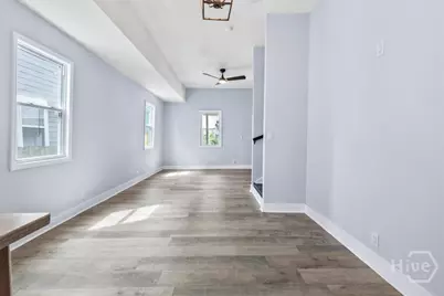 1137 E Gwinnett Street, Savannah, GA 31404 - Photo 6