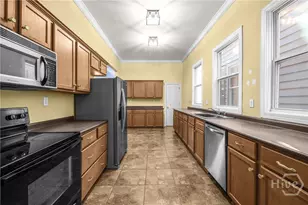 2307 Whitaker St, Savannah, GA 31401 - Photo 8