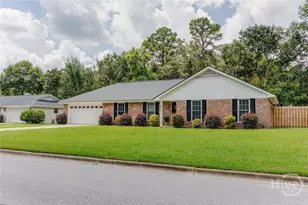911 Boxwood Dr, Savannah, GA 31410 - Photo 2