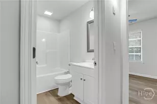 2108 California Ave, Savannah, GA 31404 - Photo 10