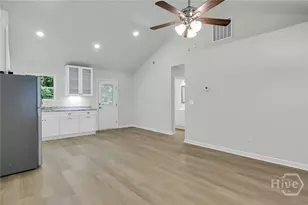 2108 California Ave, Savannah, GA 31404 - Photo 4
