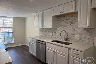 459 Mall Blvd, Savannah, GA 31406 - Photo 2