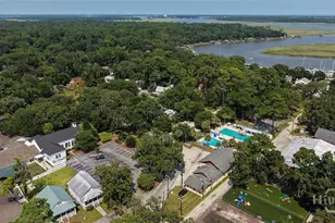 411 Parkersburg Rd, Savannah, GA 31406 - Photo 48