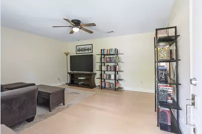 9304 Dunwoody Drive, Savannah, GA 31406 - Photo 6