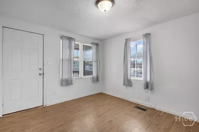 3311 Myrtle Street, Savannah, GA 31405 - Photo 8