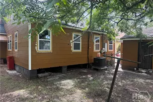 1210 E 40th St, Savannah, GA 31404 - Photo 4