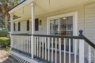 526 E Gwinnett Ln, Savannah, GA 31401 - Photo 26
