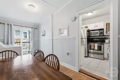 526 E Gwinnett Lane, Savannah, GA 31401 - Photo 12