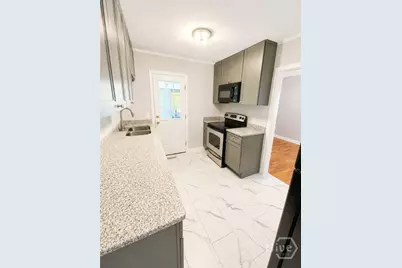 2219 E 40th Street, Savannah, GA 31404 - Photo 4