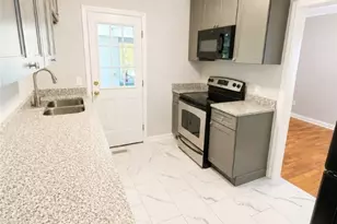 2219 E 40th St, Savannah, GA 31404 - Photo 4