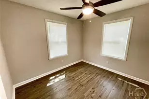 237 W 73rd St, Savannah, GA 31405 - Photo 14